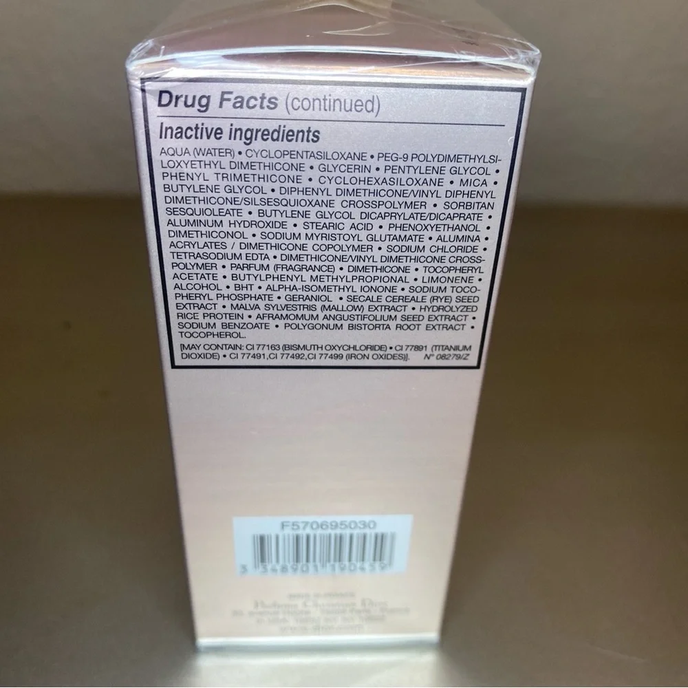NIB DIOR CAPTURE TOTALE TRIPLE CORRECTING SERUM FOUNDATION #030 SPF 25